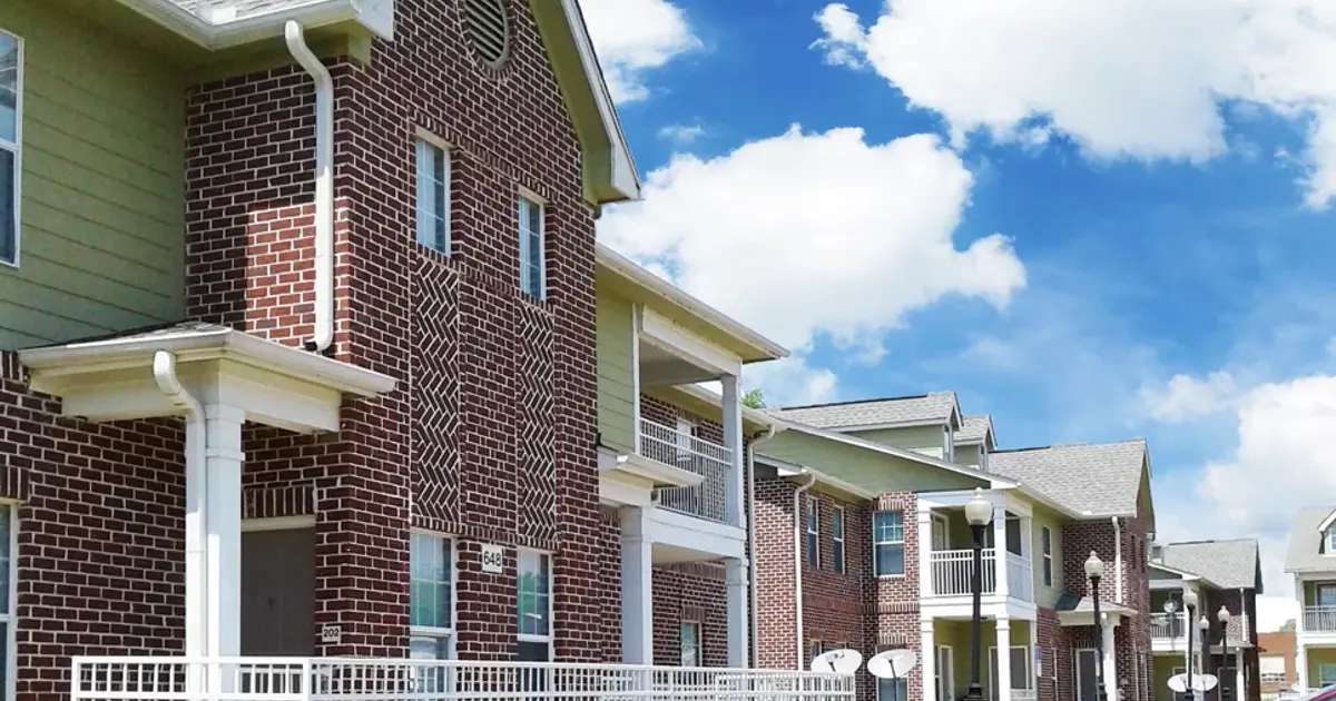 Home Riverbend Place Apartments